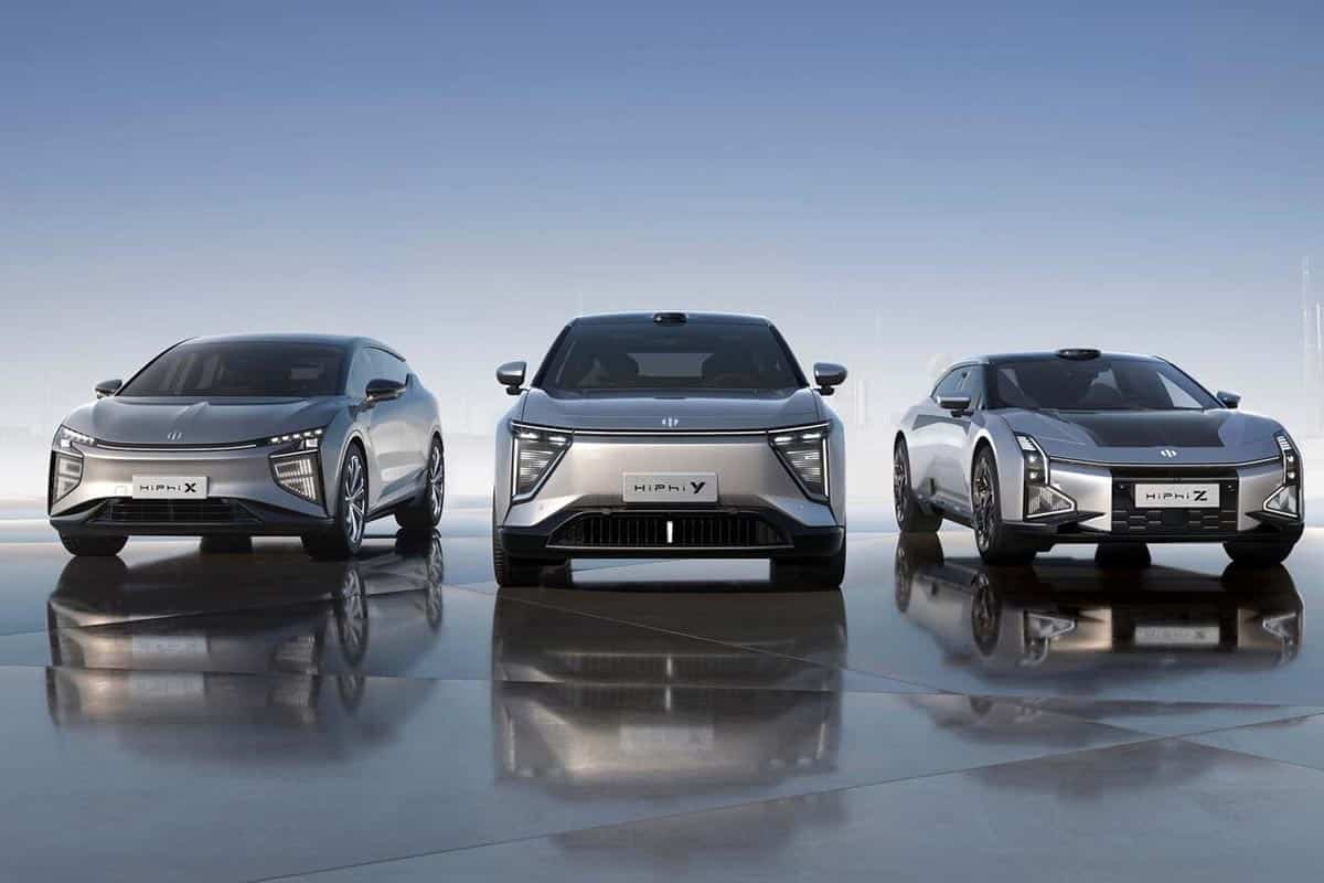 De la gloire à la chute : l'histoire d'une marque de voitures électriques qui passe de millions de ventes à la crise financière