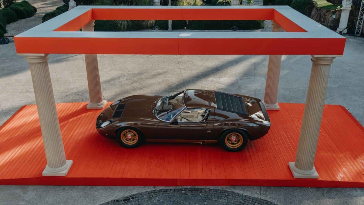 Lamborghini Miura SV 1972 restauration 3 ans